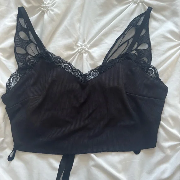 ROMWE TOP - Picture 3 of 4